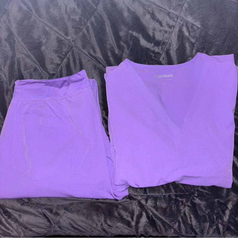 Mandala Lavender Scrub Set Medium
